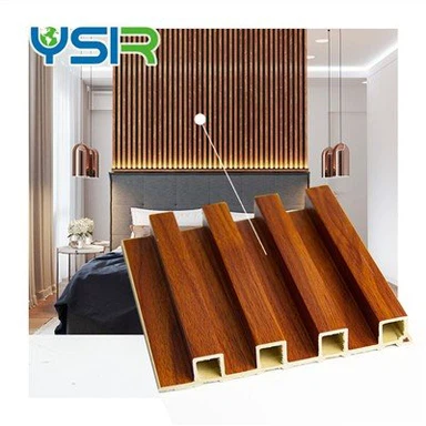 Revestimiento de pared compuesto de madera y plástico